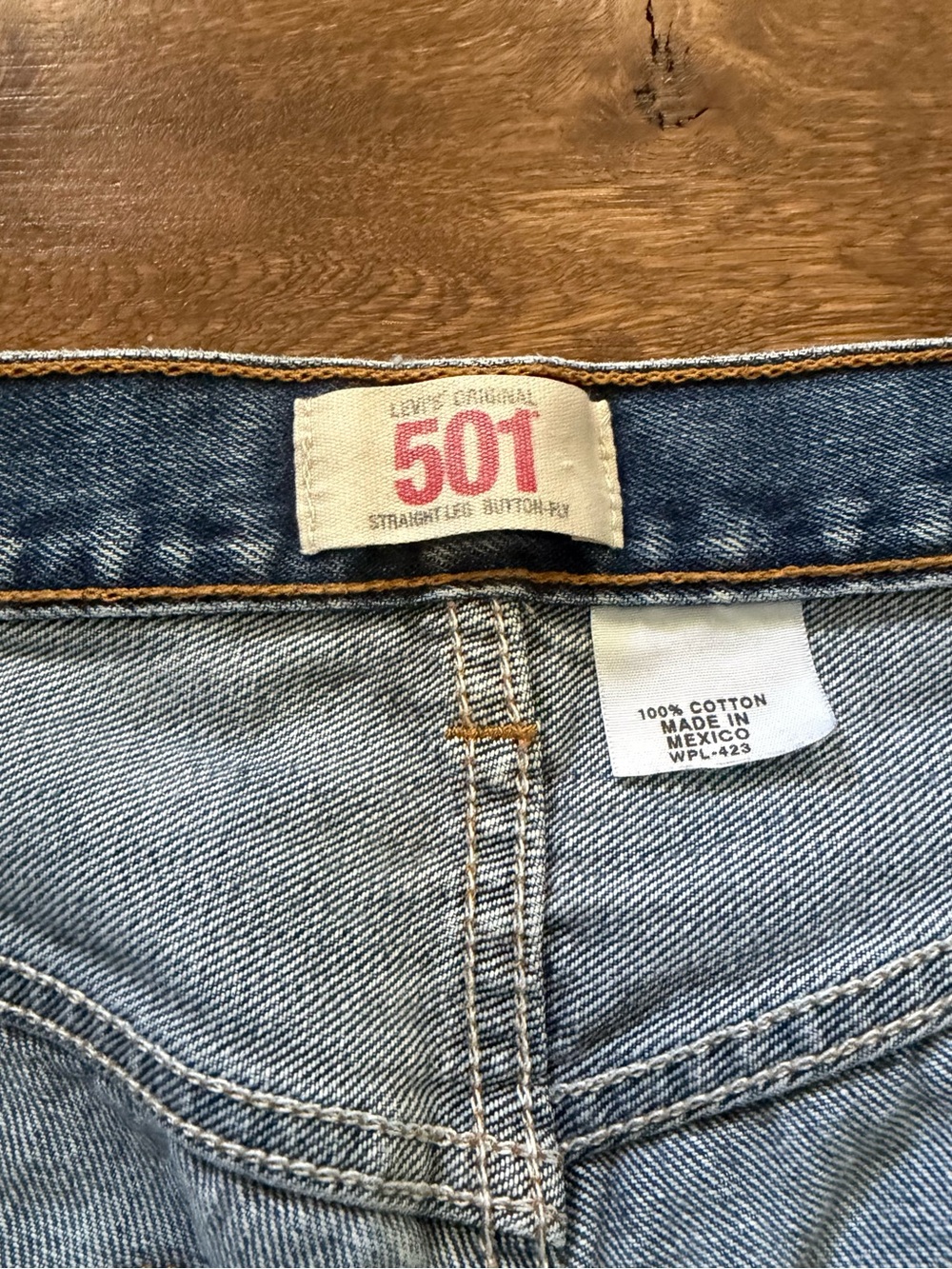 Vintage/Y2K Levi’s 501 Button Fly Straight-Leg Naturally Distressed Jeans - Picture 12 of 16